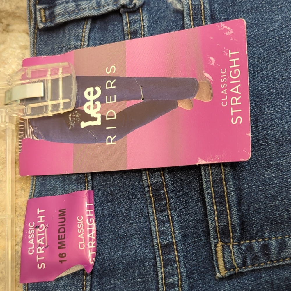 Riders by Lee Indigo womens Classic-fit Straight-leg Jean - Picture 8 of 13